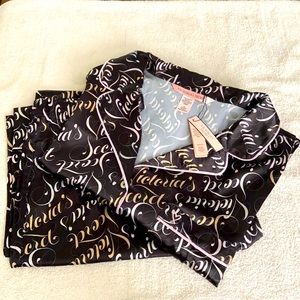 Victoria’s Secret 2 Piece Long Sleeve Pajama Set